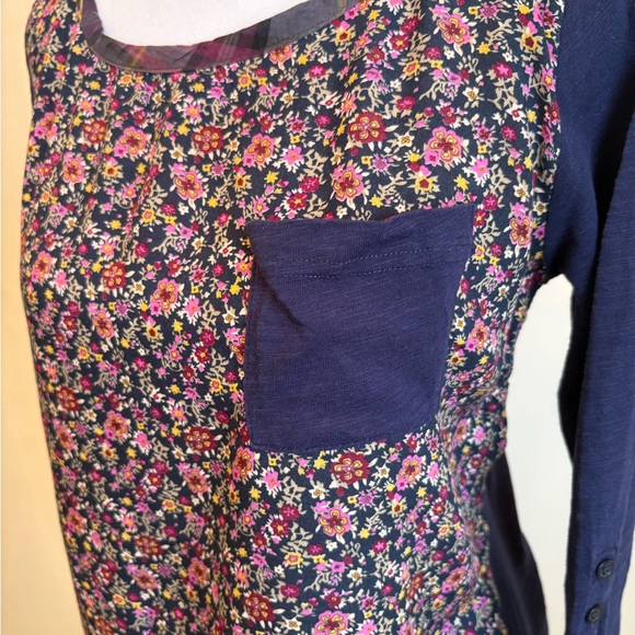 XS Anthropologie Postmark Navy Floral and Plaid Contrast Top - Picture 14 of 14